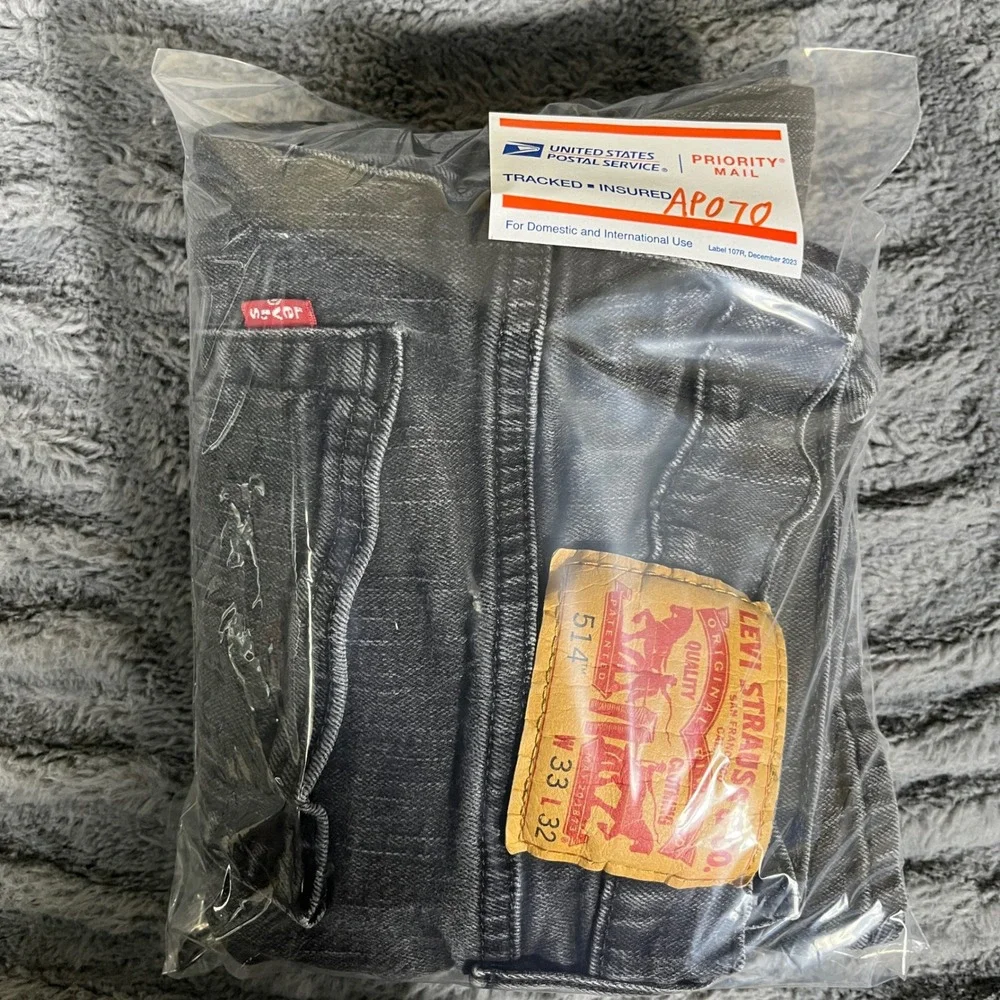 Levis 514 Straight Fit Mens Jeans‎ Faded Black Gray 33x30 Denim Pants AP070